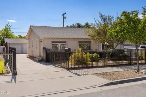 614 N Lemon Ave, Azusa, CA 91702