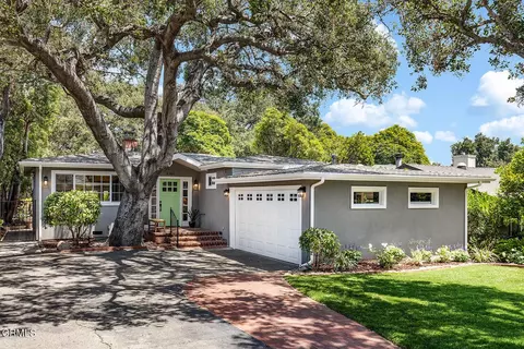 4366 Bel Air Dr, La Canada Flintridge, CA 91011