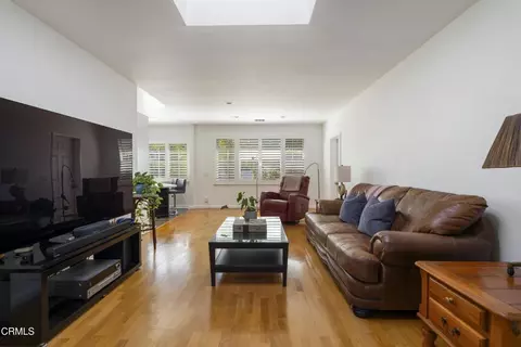 Other - 2145 Las Lunas St, Pasadena, CA 91107 photo 4 of 9