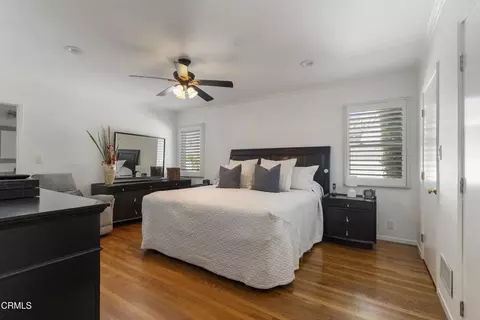 Bedroom - 2145 Las Lunas St, Pasadena, CA 91107 photo 2 of 2
