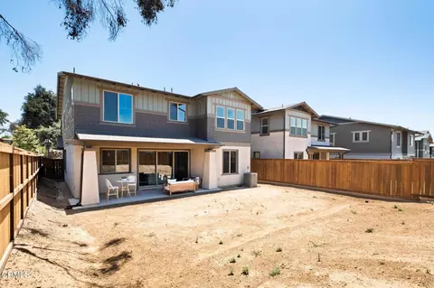 Exterior - 167 E Palm St, Altadena, CA 91001 photo 4 of 5