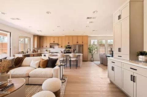 Other - 167 E Palm St, Altadena, CA 91001 photo 6 of 14