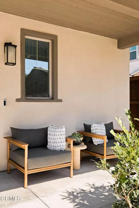 Exterior - 167 E Palm St, Altadena, CA 91001 photo 2 of 5