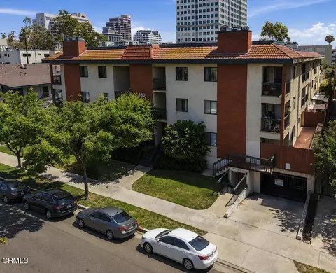 330 Burchett St #206, Glendale, CA 91203