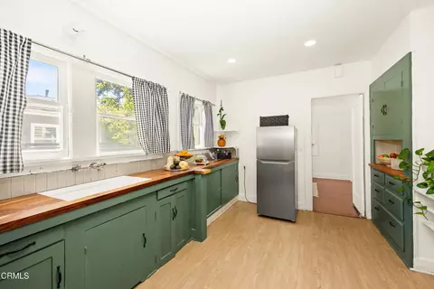 Kitchen - 2120 Navarro Ave, Altadena, CA 91001 photo 3 of 3