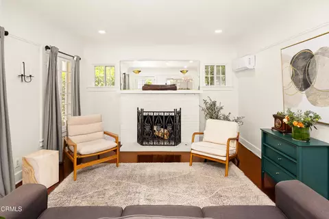 Living - 2120 Navarro Ave, Altadena, CA 91001 photo 2 of 4