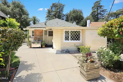 Exterior - 2120 Navarro Ave, Altadena, CA 91001 photo 3 of 10