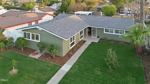 22718 Cantlay St, Los Angeles, CA 91307