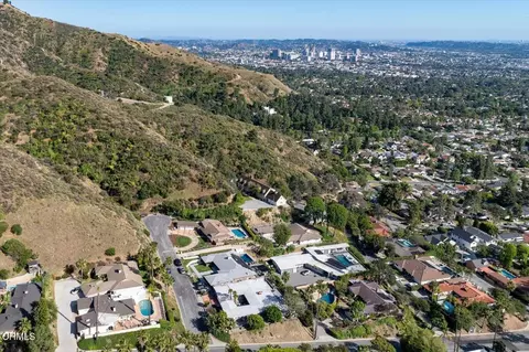View/Area - 1900 Ransom Rd, Glendale, CA 91201 photo 3 of 7