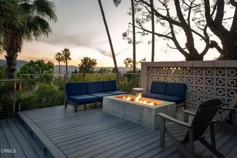 Exterior - 1900 Ransom Rd, Glendale, CA 91201 photo 10 of 16