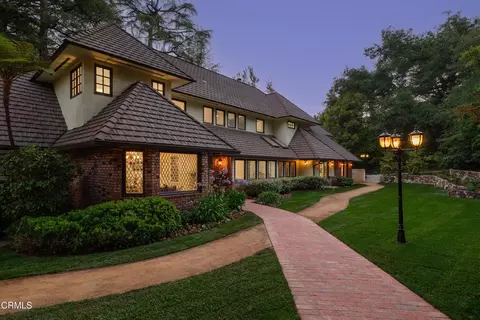 1720 Earlmont Ave, La Canada Flintridge, CA 91011