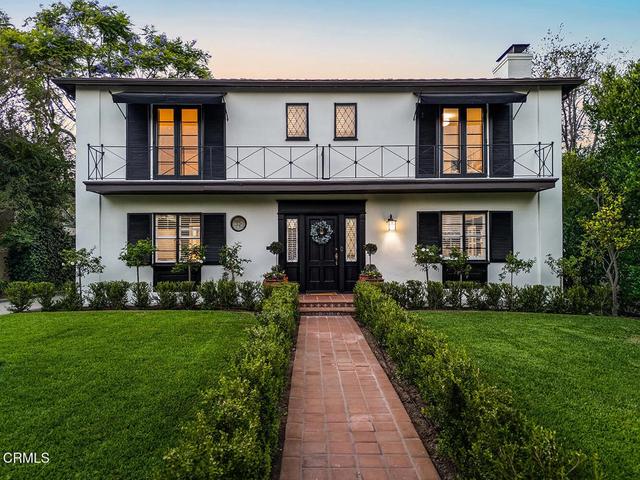 2437 Lambert Dr, Pasadena, CA 91107