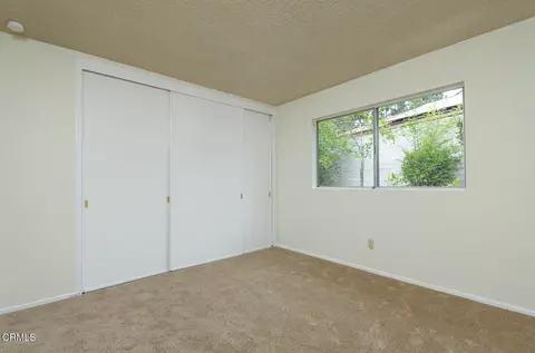 Bedroom - 3810 San Augustine Dr, Glendale, CA 91206 photo 2 of 8