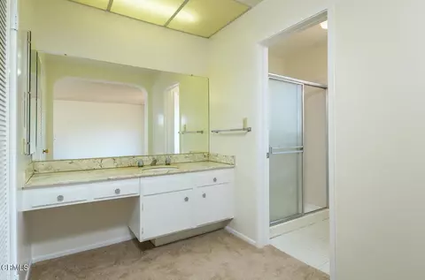 Bath - 3810 San Augustine Dr, Glendale, CA 91206 photo 4 of 4