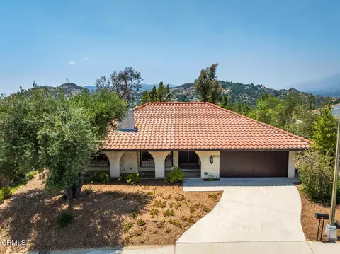 3810 San Augustine Dr, Glendale, CA 91206