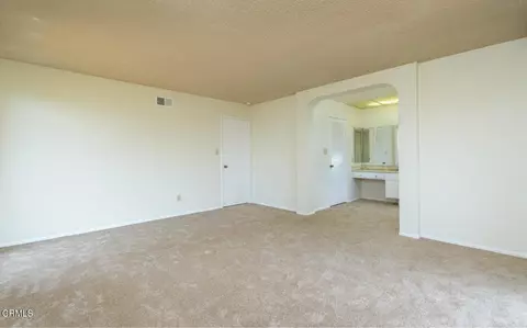 Bedroom - 3810 San Augustine Dr, Glendale, CA 91206 photo 7 of 8