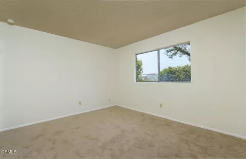 Bedroom - 3810 San Augustine Dr, Glendale, CA 91206 photo 6 of 8