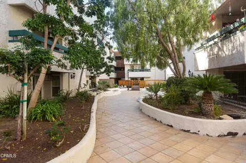 Exterior - 360 S Euclid Ave #126, Pasadena, CA 91101 photo 4 of 5