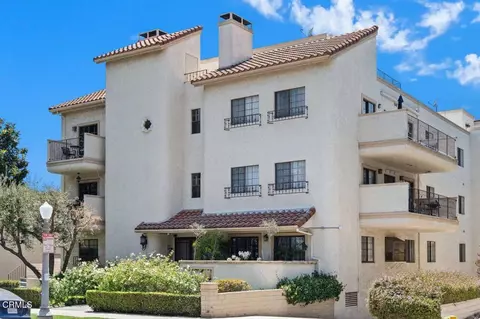 227 S Madison Ave #304, Pasadena, CA 91101