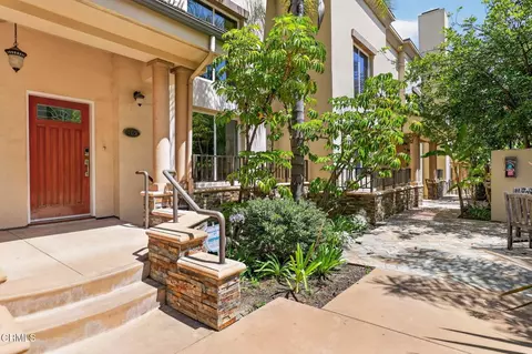 270 E Glenarm St #105, Pasadena, CA 91106 photo 3