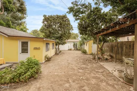 Exterior - 380 Dearborn St, Pasadena, CA 91104 photo 7 of 9