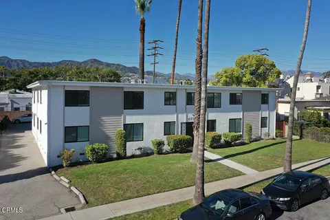 Other - 655 Ivy St, Glendale, CA 91204 photo 2 of 4