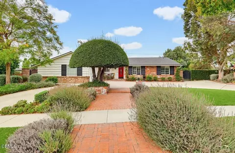 1115 W Briarcroft Rd, Claremont, CA 91711