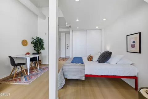 Bedroom - 175 S Lake Ave #314, Pasadena, CA 91101 photo 3 of 3