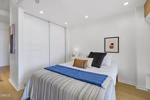 Bedroom - 175 S Lake Ave #314, Pasadena, CA 91101 photo 2 of 3