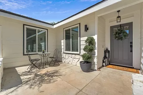 Exterior - 37271 37th St E, Palmdale, CA 93550 photo 3 of 8