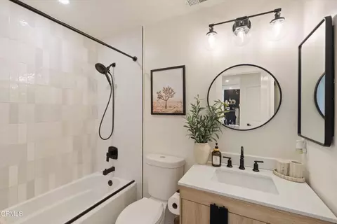 Bath - 37271 37th St E, Palmdale, CA 93550 photo 2 of 2