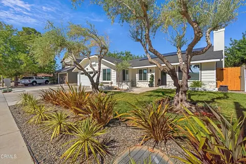Exterior - 37271 37th St E, Palmdale, CA 93550 photo 1 of 8