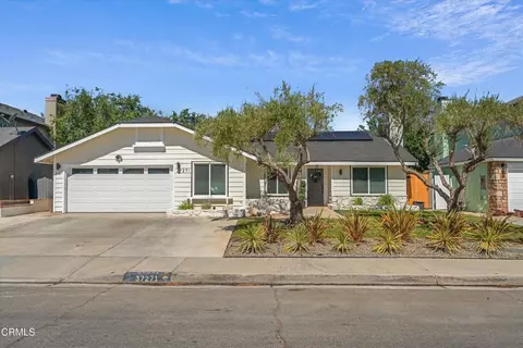 37271 37th St E, Palmdale, CA 93550