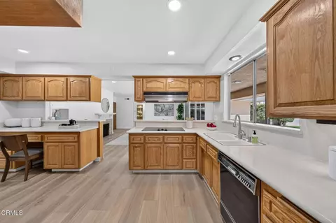 Kitchen - 460 Sharon Rd, Arcadia, CA 91007 photo 4 of 4