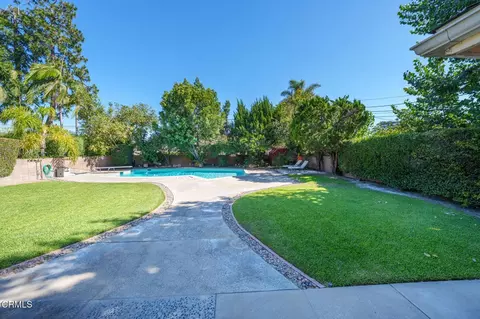 Exterior - 460 Sharon Rd, Arcadia, CA 91007 photo 6 of 15