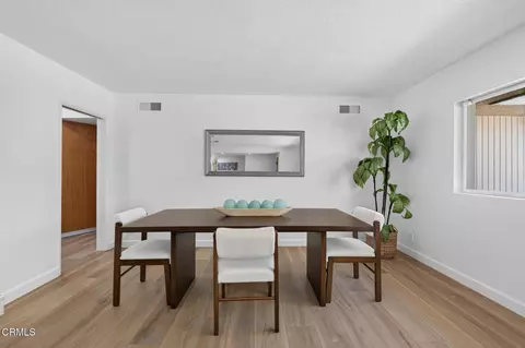 Dining - 460 Sharon Rd, Arcadia, CA 91007 photo 2 of 3