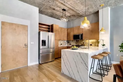 Kitchen - 840 E Green St #329, Pasadena, CA 91101 photo 1 of 2