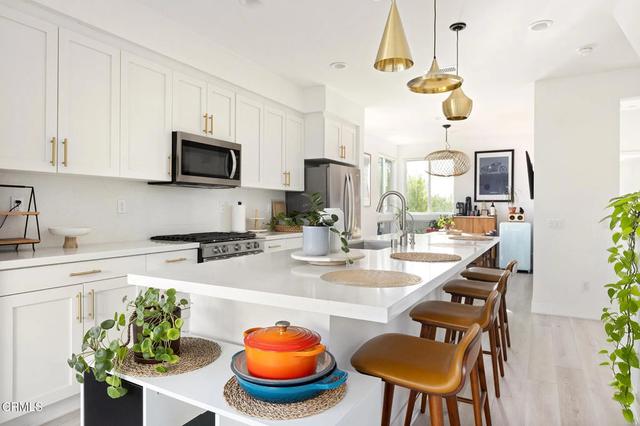 2931 W Exposition Pl #1, Los Angeles, CA 90018