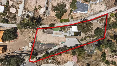 1541 Homewood Dr, Altadena, CA 91001