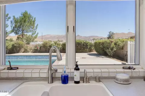 Kitchen - 2133 Carson Mesa Rd, Acton, CA 93510 photo 2 of 3