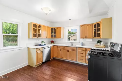 Kitchen - 1838 Wagner St, Pasadena, CA 91107 photo 1 of 4