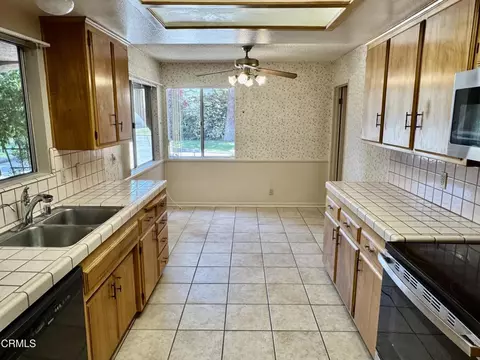 Kitchen - 910 Claraday St, Glendora, CA 91740 photo 1 of 2