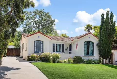 1532 Ridgeway Dr, Glendale, CA 91202