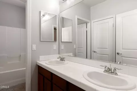 Bath - 2929 Rocky Mountain Dr, Oxnard, CA 93036 photo 2 of 2