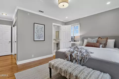 Bedroom - 2815 Thorndike Rd, Pasadena, CA 91107 photo 4 of 5