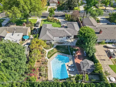 View/Area - 2815 Thorndike Rd, Pasadena, CA 91107 photo 5 of 8