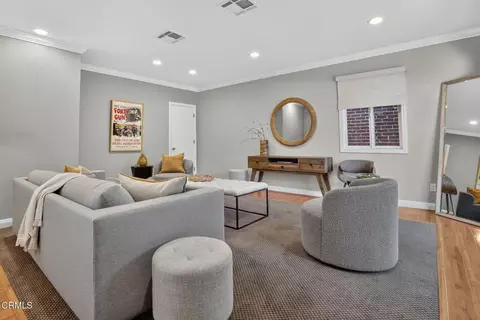 Living - 2815 Thorndike Rd, Pasadena, CA 91107 photo 4 of 6