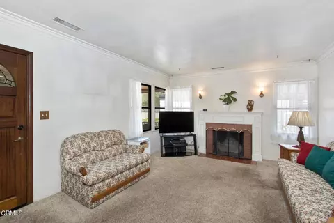 Living - 2837 Estado St, Pasadena, CA 91107 photo 1 of 1