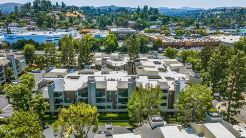 5500 Owensmouth Ave #104, Los Angeles, CA 91367