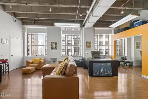 312 W 5th St #625, Los Angeles, CA 90013